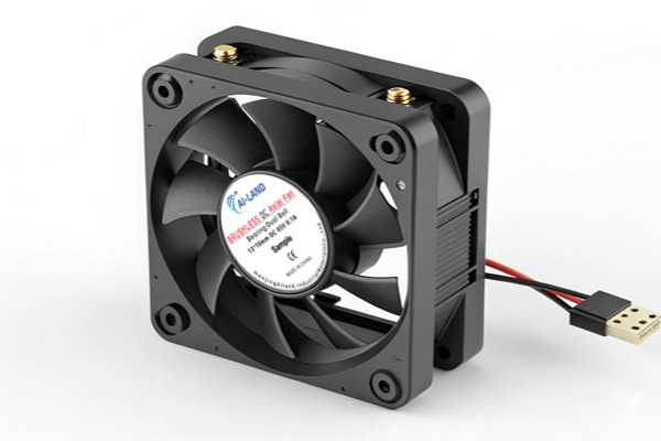 please-create-a-5v-mini-cooling-fan (2)